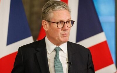 Dimite el secretario de Estado de las Fuerzas Armadas de Inglaterra
