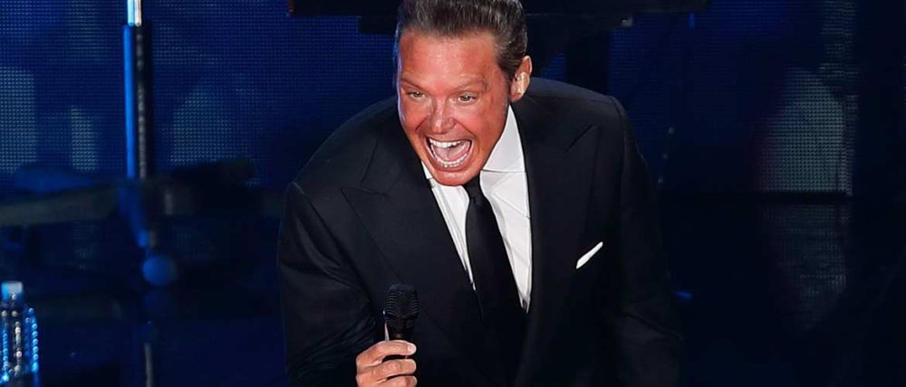 Luis Miguel radica en México junto a Paloma Cuevas