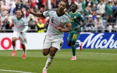 Remonta Bélgica a Senegal y avanza a Octavos de Final