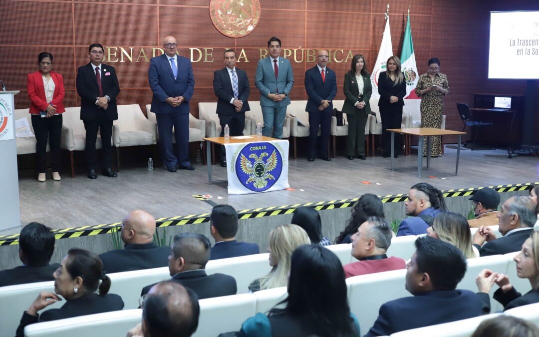 Reconocen en el Senado de la República trascendencia del abogado en la sociedad mexicana