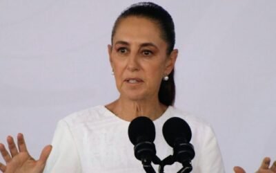 Califica la Presidenta de «complejo» negociar aranceles con Trump.