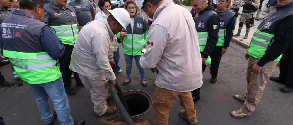 ¡Alerta en Iztacalco! Hallan peligrosa toma clandestina en ducto de Pemex; FGR inicia investigación