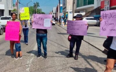 Madre de Dafne exige justicia y rechaza ofrecimiento económico de academia militarizada