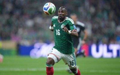 La FIFA incluye a Julián Quiñones en la votación por el XI ideal del Mundial
