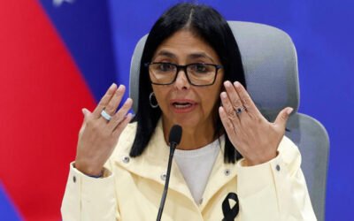 Delcy Rodríguez crea cuerpo militar para atender desastres en Venezuela