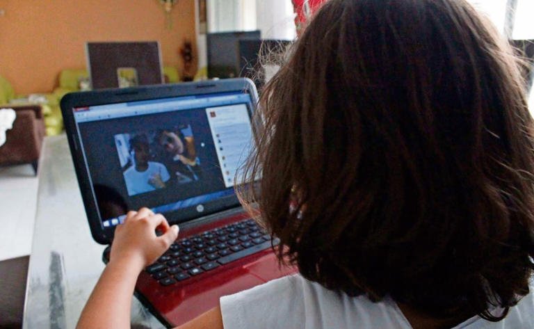 Google, Meta, YouTube y TikTok colaboran con la Secretaría de las Mujeres; alistan campaña para prevenir violencia digital