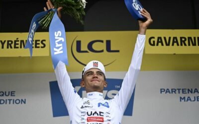 Se coloca Isaac del Toro entre los tres mejores del Tour de Francia