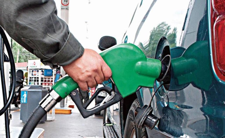 Más de 1,500 gasolineros rechazan  el acuerdo voluntario y venden a más de $ 27 pesos el litro de diésel.