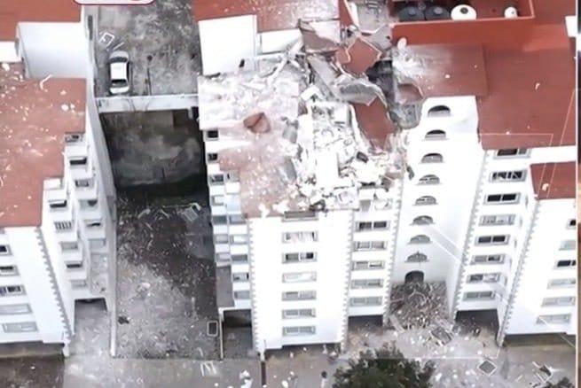 Explosión por acumulación de gas deja tres lesionados y daña más de 40 departamentos en Huixquilucan
