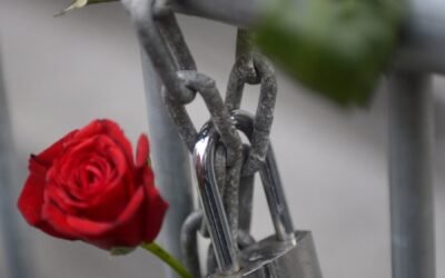 Noruega inaugura un memorial a las víctimas de la masacre de 2011