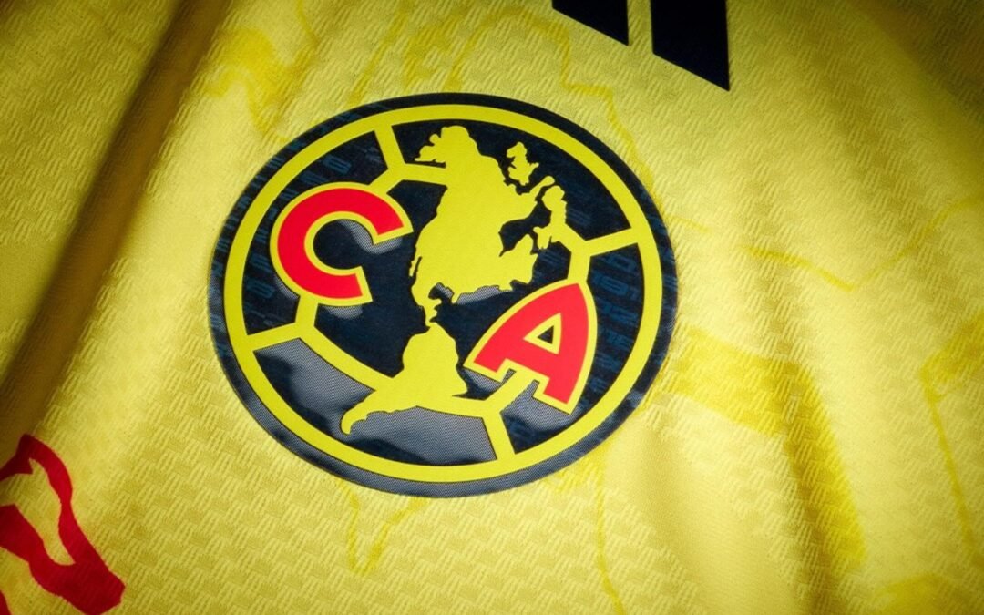 América presenta la nueva playera de local para la temporada 2026-2027
