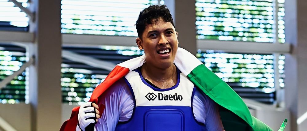 Carlos Sansores conquista oro y confirma su poder en taekwondo