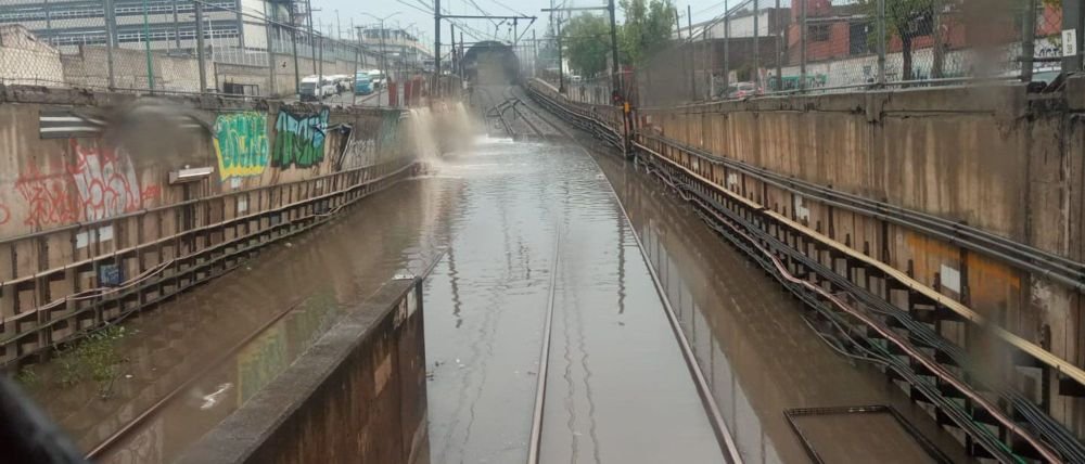 Se hunde la Línea A del Metro y anuncian construcción de un túnel para frenar inundaciones