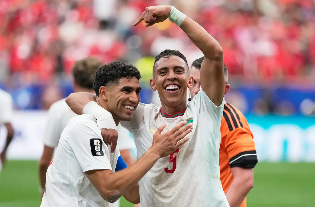 Doblete de Ounahi pone a Marruecos en cuartos de final