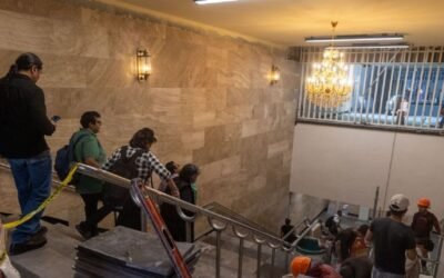 Candiles estilo Luis XV de la estación Hidalgo costaron 56 mil pesos cada uno, dice el director del Metro