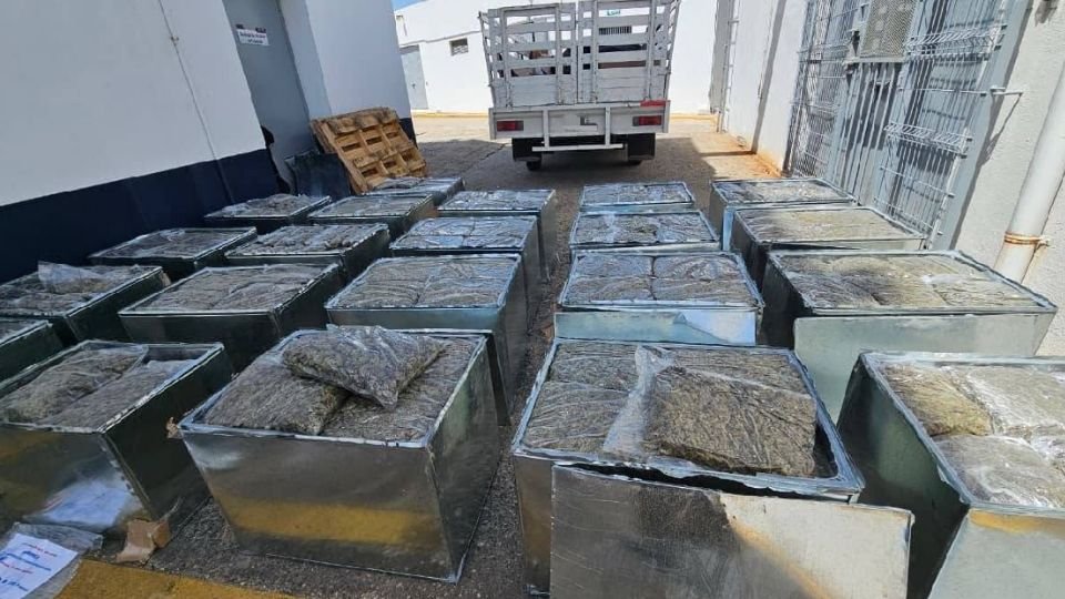 Aseguran 600 kilos de marihuana oculta en falsos equipos de aire acondicionado en Tabasco; hay un detenido