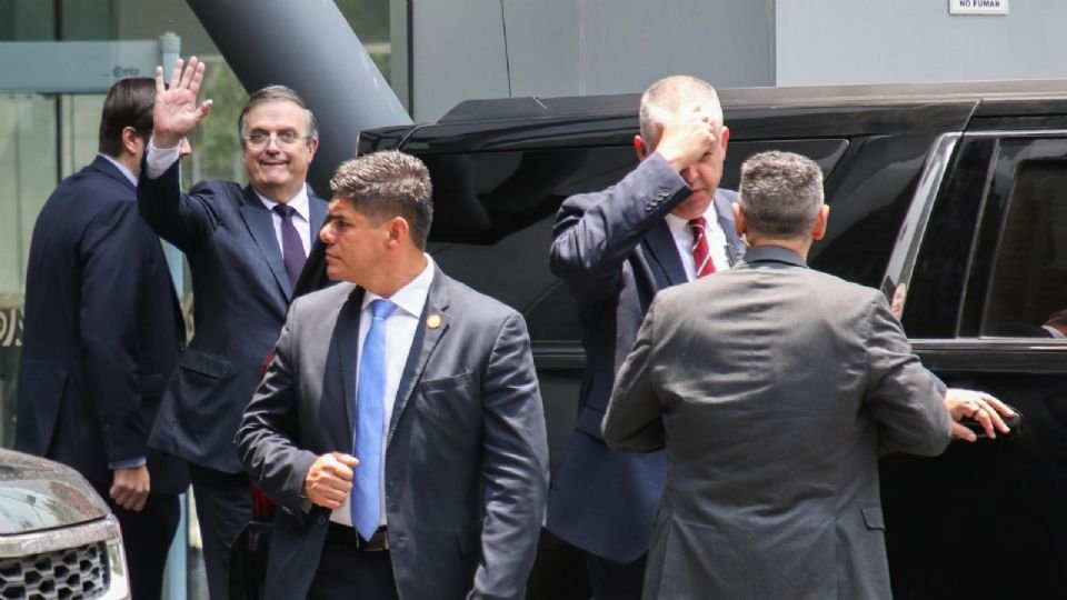 Bancada de diputados del PAN exige renuncia de Ebrard por no lograr la renovación automática del T-MEC