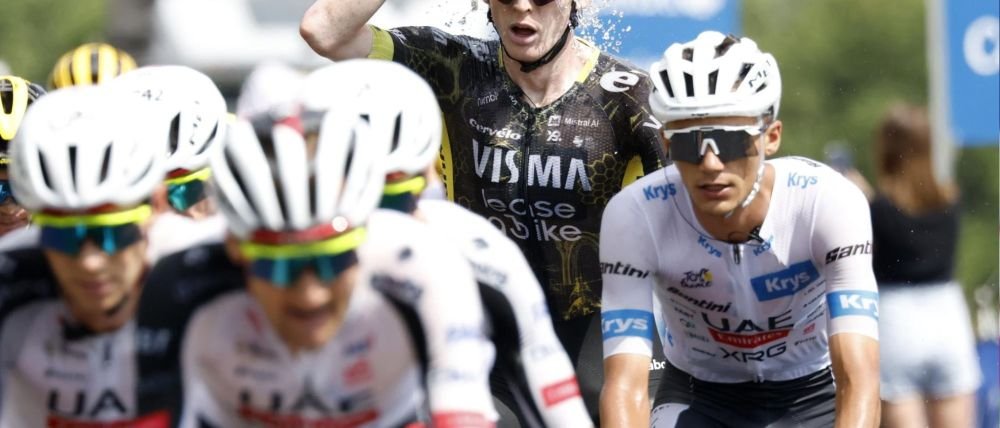 Isaac del Toro vive una jornada complicada en la décima etapa del Tour de Francia