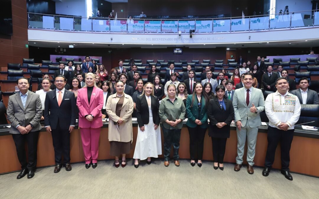 Realizan en el Senado de la República el Parlamento Juvenil: Nuestros Futuros Legisladores