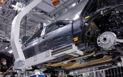 ¿Crisis o bonanza? Ventas de autos en México se disparan en junio, pero la exportación sufre un golpe brutal, revela Inegi