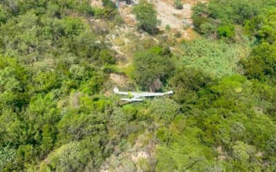 Se desploma avión pequeño en Pesquería, NL