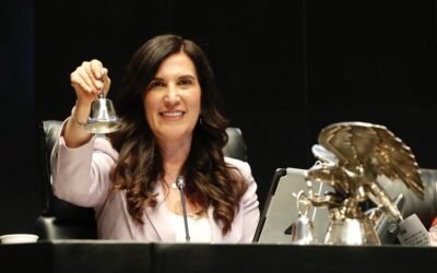 López Rabadán llama a recuperar la honorabilidad de la política y fortalecer el diálogo en el Congreso