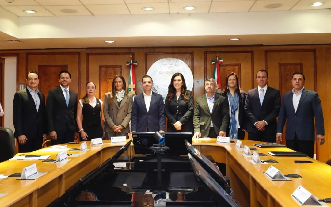 Recibe Kenia López Rabadán propuesta de la ANAC “Tu Escuela es Primero” para mejorar la infraestructura educativa