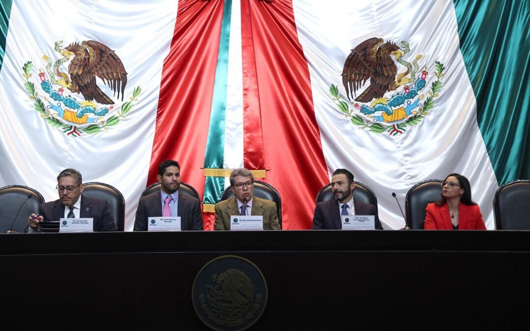 Comisión de Vigilancia recibe estados financieros auditados e informes académicos de 35 universidades públicas