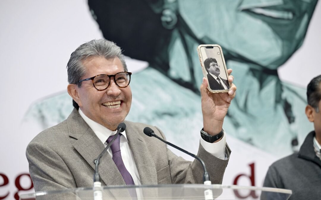 Iniciativa para prohibir que personas con doble nacionalidad aspiren a cargos públicos, se analizar con seriedad y cuidado: Ricardo Monreal