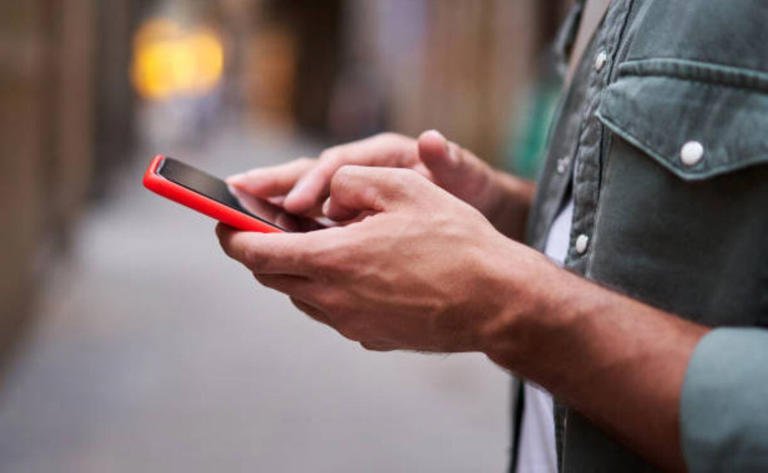 Registro de celulares provoca pérdidas de millones de líneas en primer semestre 2026