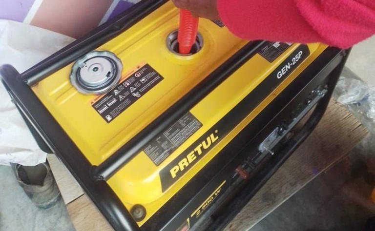 Multan a mujeres indígenas por utilizar generador de gasolina para obtener agua en Chiapas