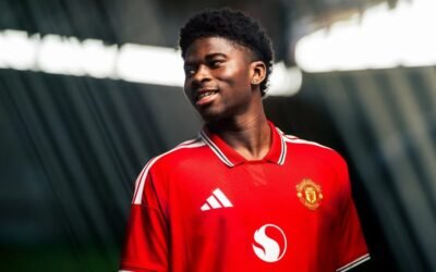 Manchester United oficializa el fichaje de Carlos Baleba