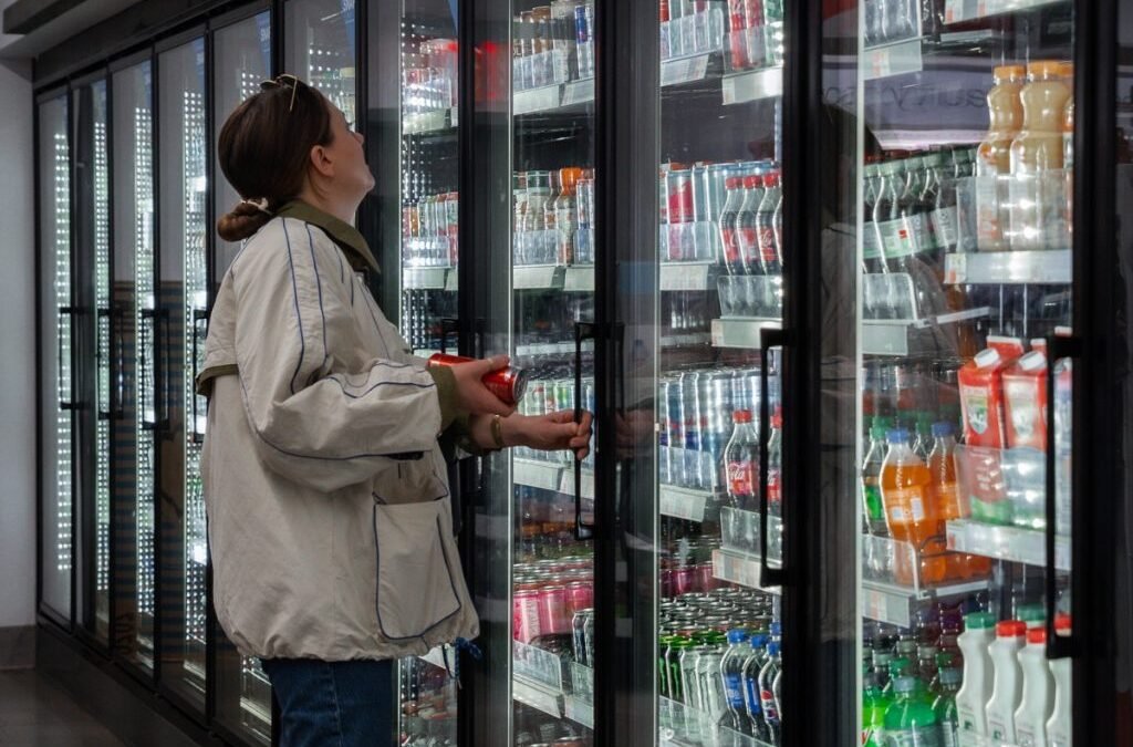 Cierra Wall Street en rojo tras la subida de los precios de consumo personal