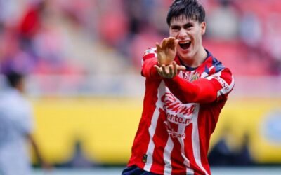 Armando González dejaría Chivas para fichar con el Olympiacos de Grecia