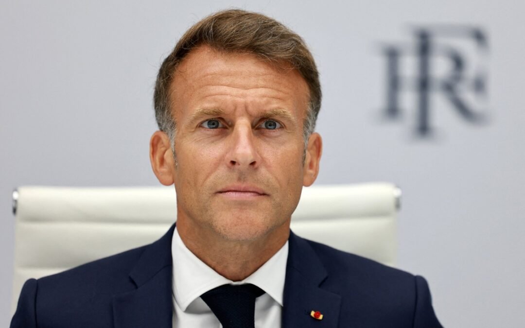 Macron pide “calma” ante provocaciones rusas contra países de OTAN y reclama más sanciones