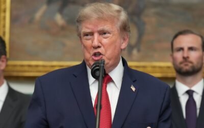 Anuncia Trump ofensiva económica para aislar a Irán
