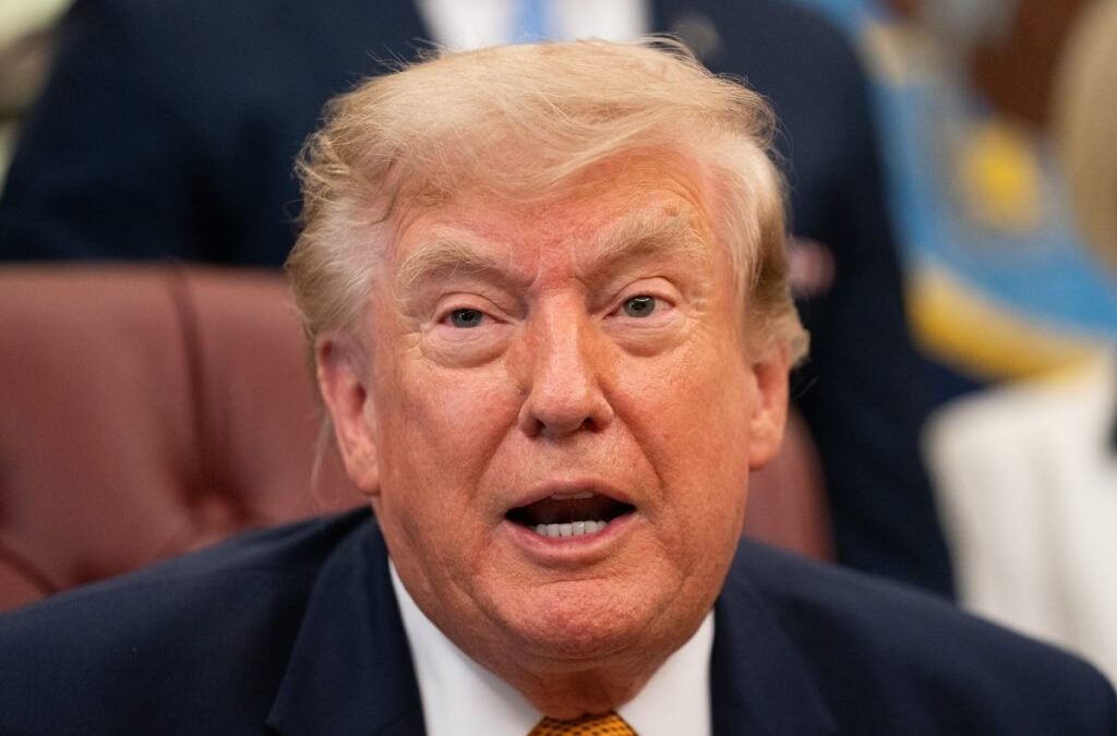 Responde Trump a Irán que Estados Unidos también exige una indemnización por daños