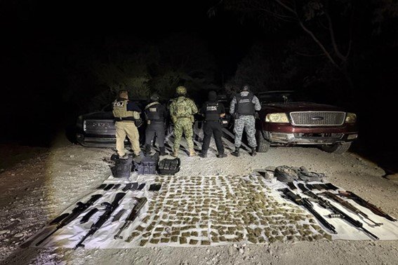 Aseguran las FA armamento, drogas y vehículos en Cd. Victoria, Tam.