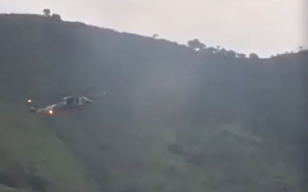 Aterriza de emergencia un helicóptero de la Marina en Jalisco; hay tres elementos heridos