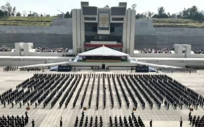 General Trevilla encabeza ceremonia de graduación de mil 300 elementos de las Antigüedades de la Defensa