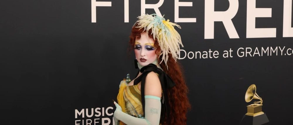 Chappell Roan encabeza ‘The Super Graphic Spectacular’: Un evento masivo en Los Ángeles a beneficio de la juventud trans