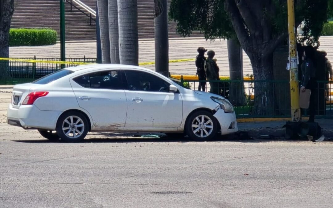 Matan a dos hombres frente al Palacio de Gobierno en Culiacán, Sinaloa