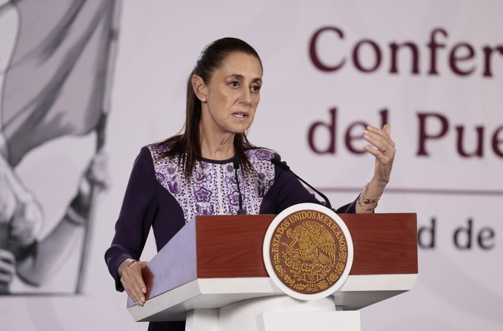 Acusa Sheinbaum a “La Derecha Diario” de difundir noticias falsas en Latinoamérica