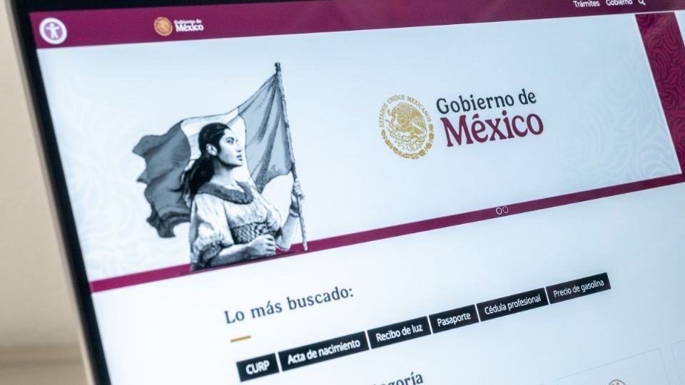 Reportan caída temporal de las páginas web del gobierno de México por «un corte de conectividad»