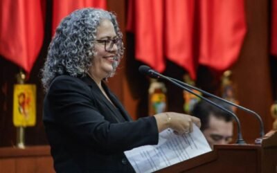 “Es tiempo de reconstruir la confianza, la justicia y la paz”, ofrece gobernadora interina de Sinaloa sin mencionar a Rocha Moya