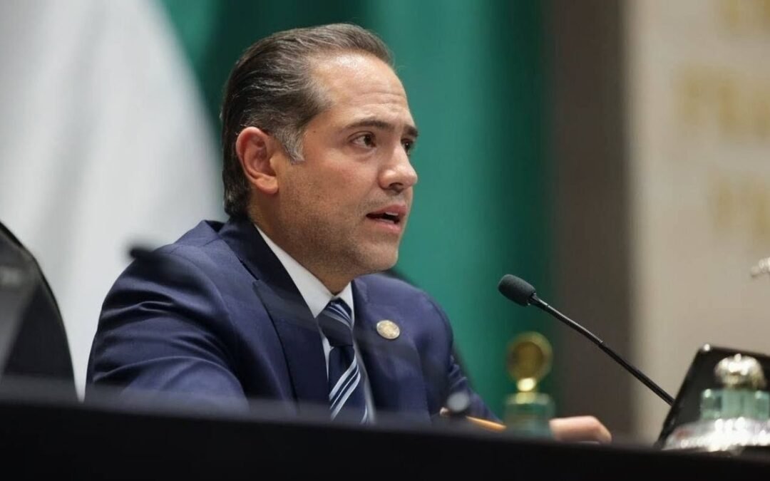 “Me quitaré la playera partidista”: Raúl Bolaños promete neutralidad como presidente de la Cámara de Diputados