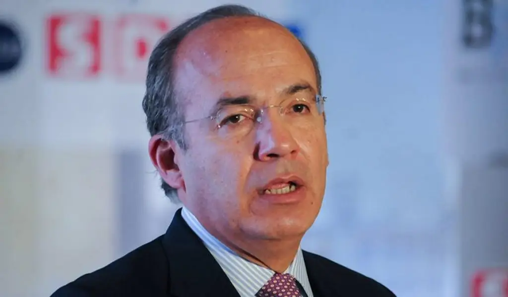Acusa Calderón ‘fraude a la ley’ por parte de Morena