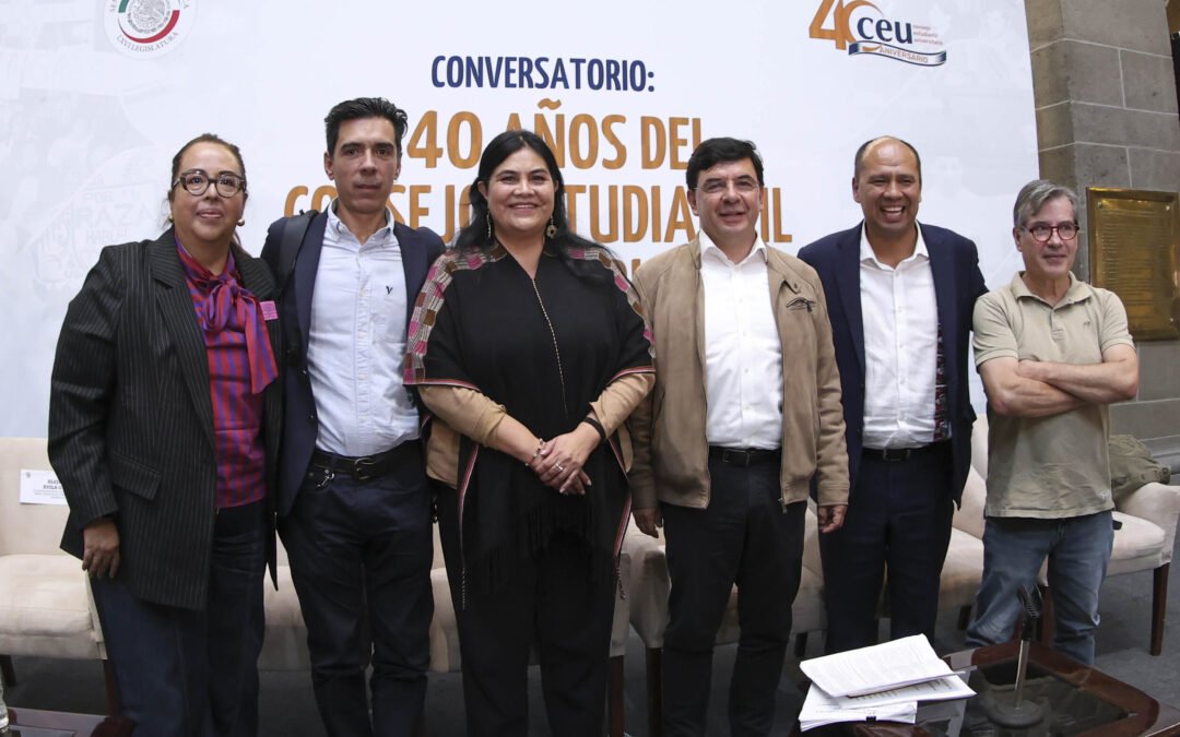 Rinden homenaje al Consejo Estudiantil Universitario, a 40 años de su surgimiento