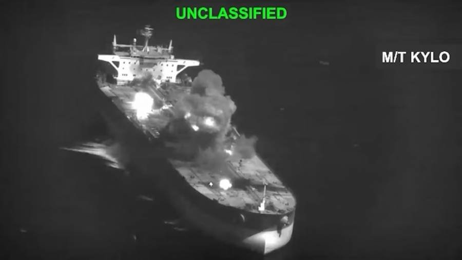 Estados Unidos destruye tres petroleros iraníes tras ataque fallido contra buques de guerra