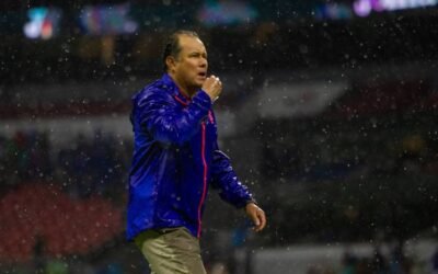 El peruano Juan Reynoso es el nuevo DT del Necaxa